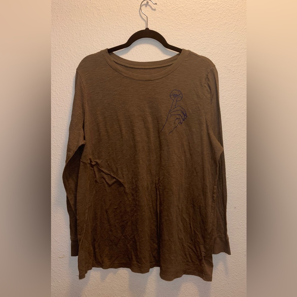 Torrid Dark Green Long Sleeve Shirt with Graphic